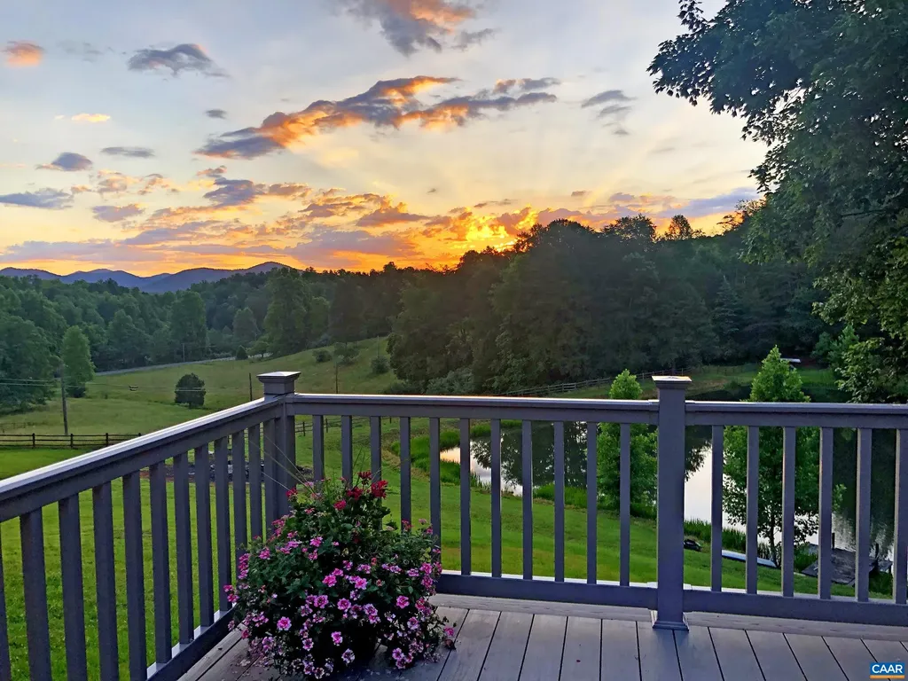 Lovingston VA, 2434 Stagebridge Road