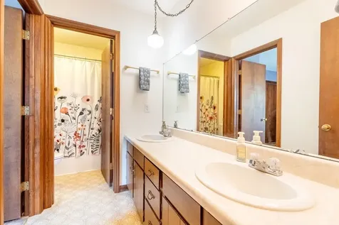 100 Spruce Lane Bridgewater VA 22812