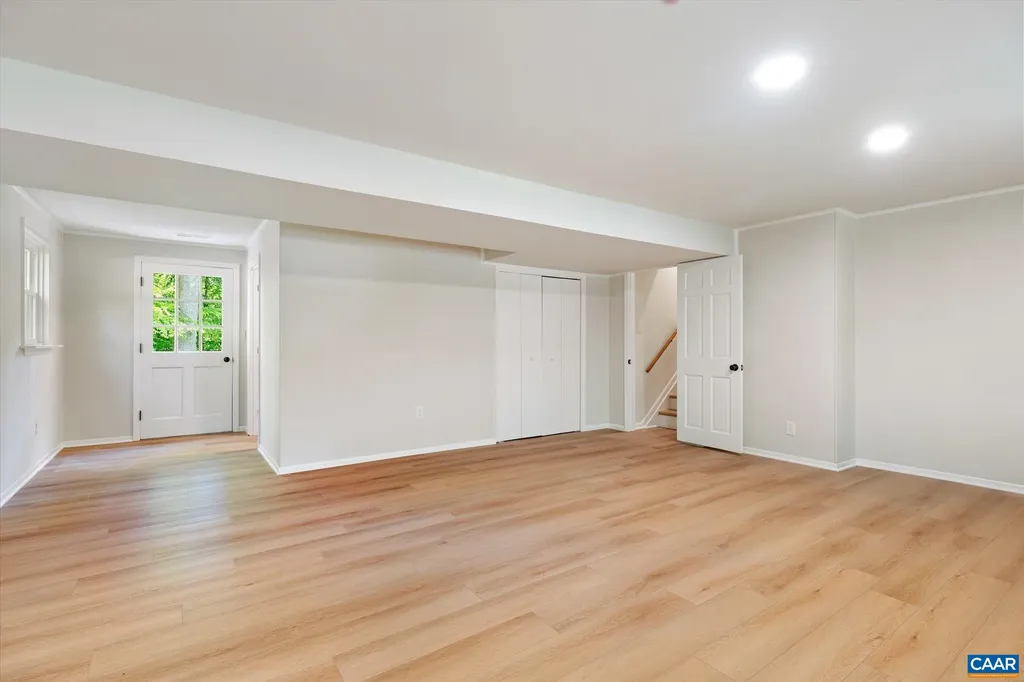 309 Crestfield Court Charlottesville VA 22911