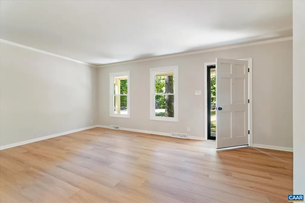 309 Crestfield Court Charlottesville VA 22911