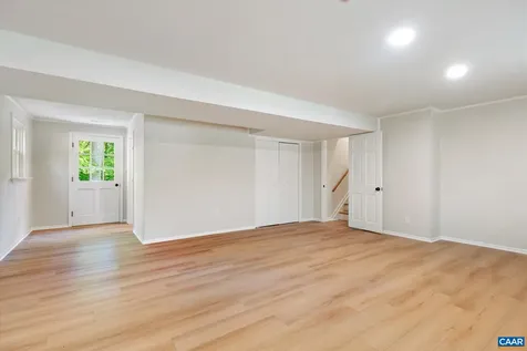 309 Crestfield Court Charlottesville VA 22911