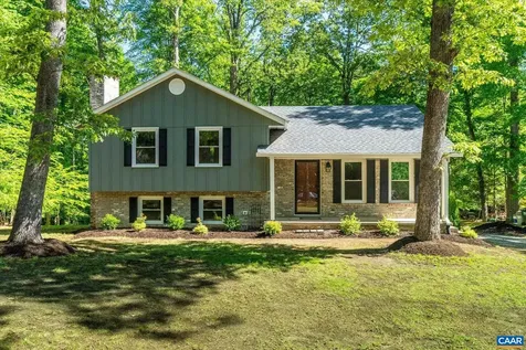 309 Crestfield Court Charlottesville VA 22911
