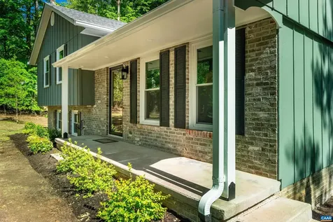 309 Crestfield Court Charlottesville VA 22911