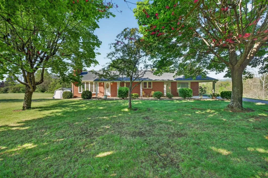 17421 Spotswood Trail Elkton VA 22827