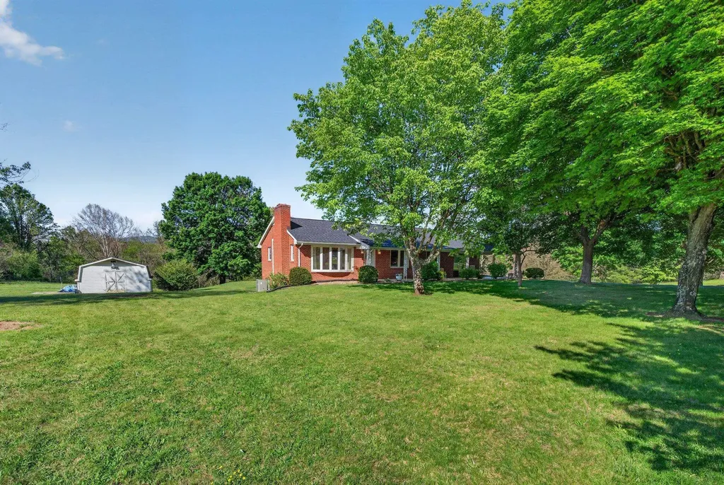 17421 Spotswood Trail Elkton VA 22827