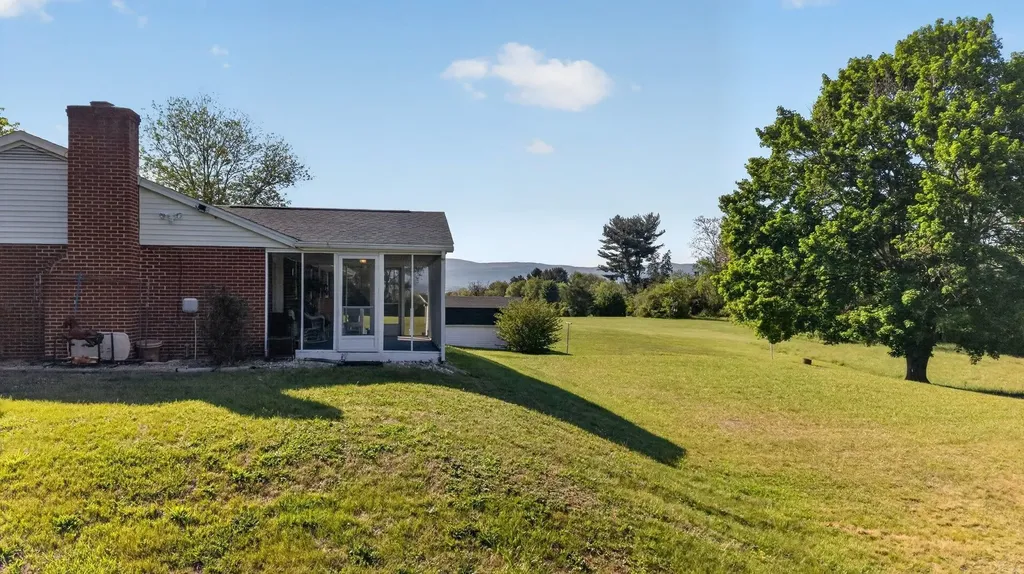 17421 Spotswood Trail Elkton VA 22827