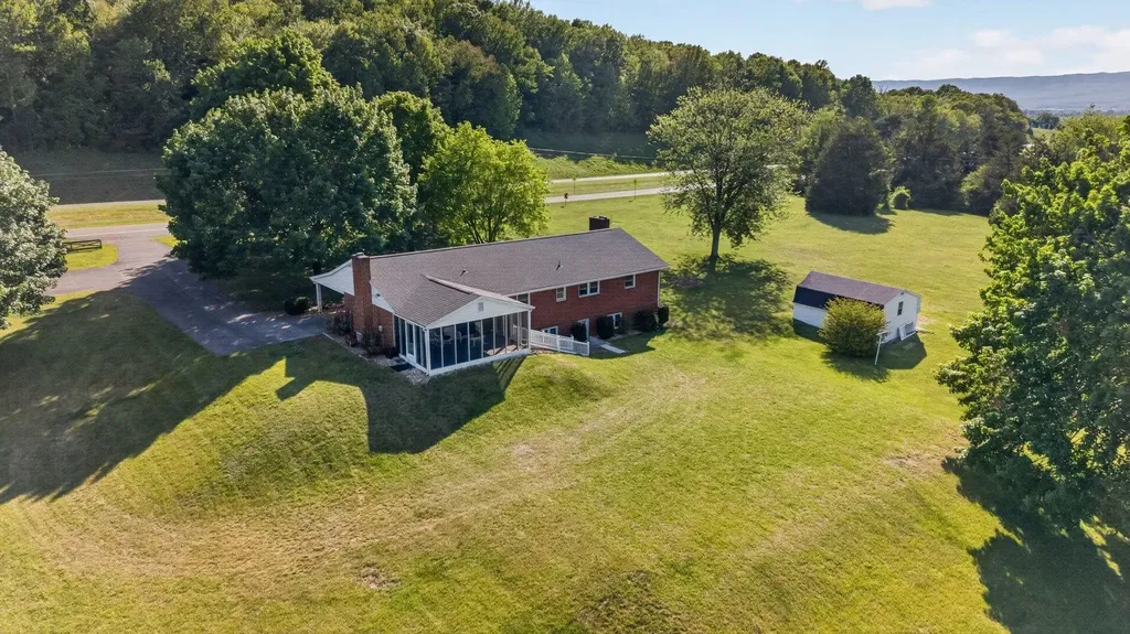 17421 Spotswood Trail Elkton VA 22827