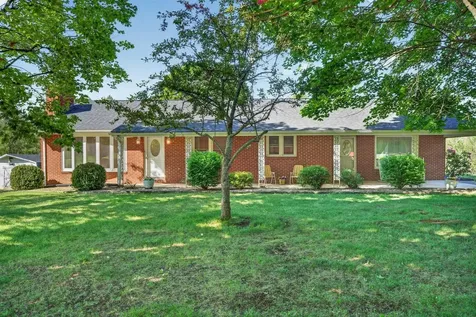 17421 Spotswood Trail Elkton VA 22827
