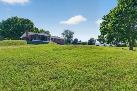 17421 Spotswood Trail Elkton VA 22827