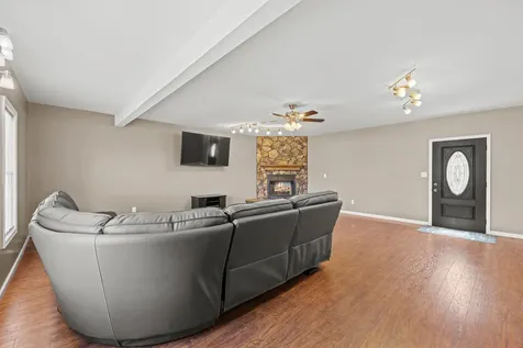 21 Lady Slipper Drive Waynesboro VA 22980
