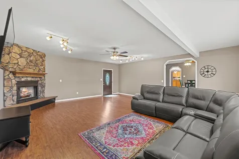 21 Lady Slipper Drive Waynesboro VA 22980