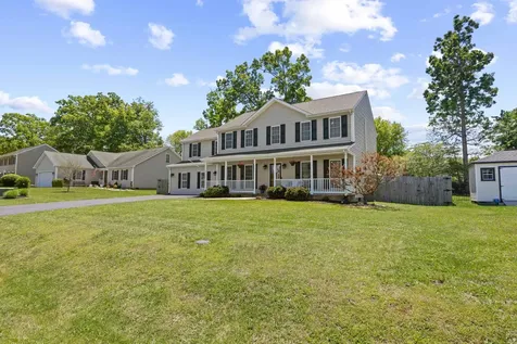 21 Lady Slipper Drive Waynesboro VA 22980