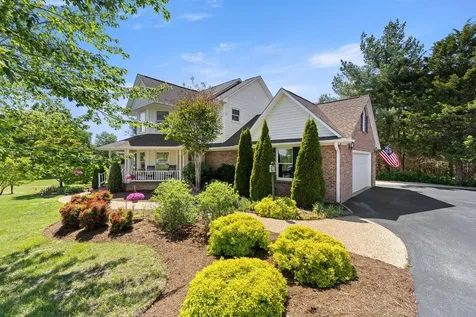 269 Baldwin Lane Staunton VA 24401