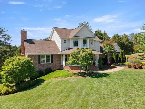269 Baldwin Lane Staunton VA 24401