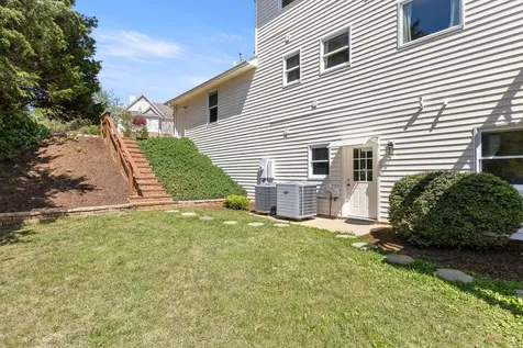 269 Baldwin Lane Staunton VA 24401