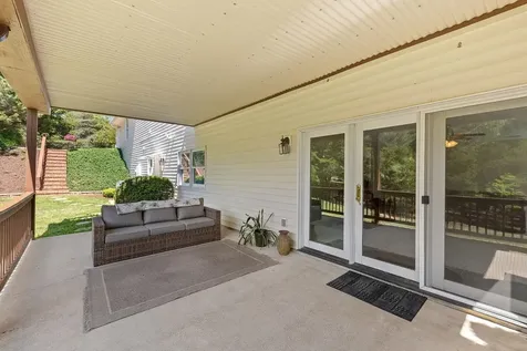 269 Baldwin Lane Staunton VA 24401