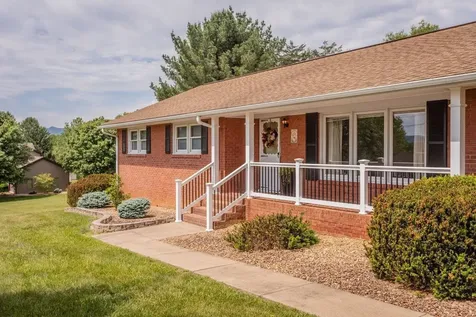 255 Verbena Road Shenandoah VA 22849