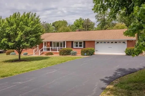 255 Verbena Road Shenandoah VA 22849