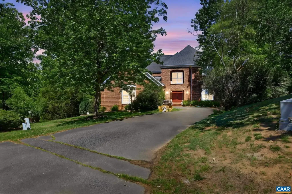 3182 Wallingford Lane Keswick VA 22947