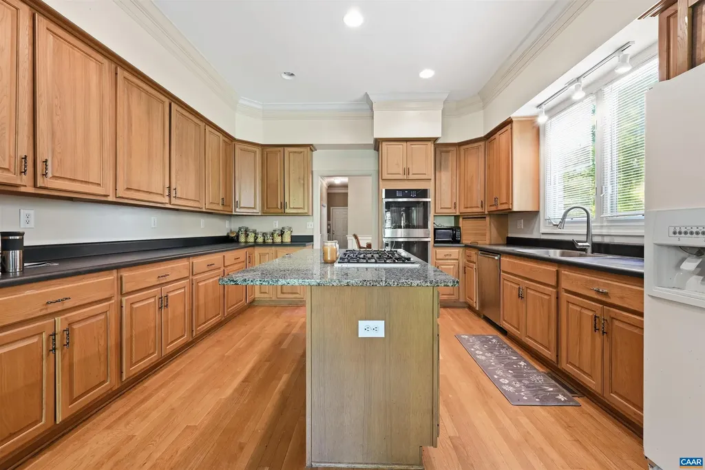 3182 Wallingford Lane Keswick VA 22947
