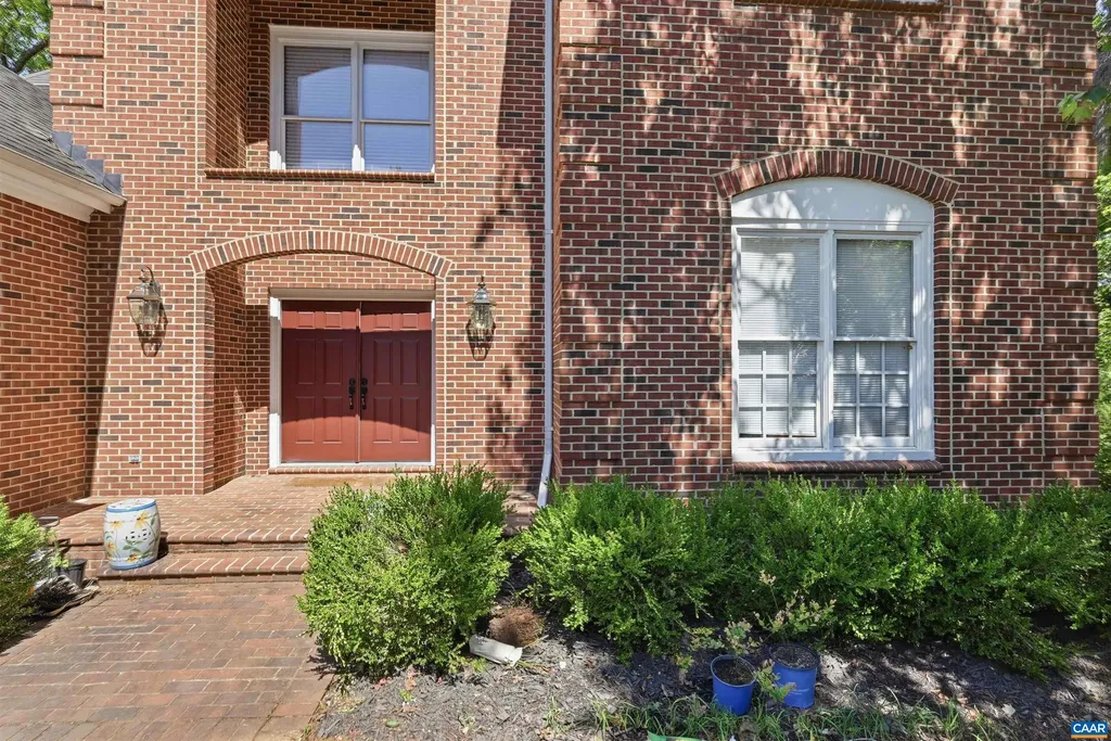 3182 Wallingford Lane Keswick VA 22947