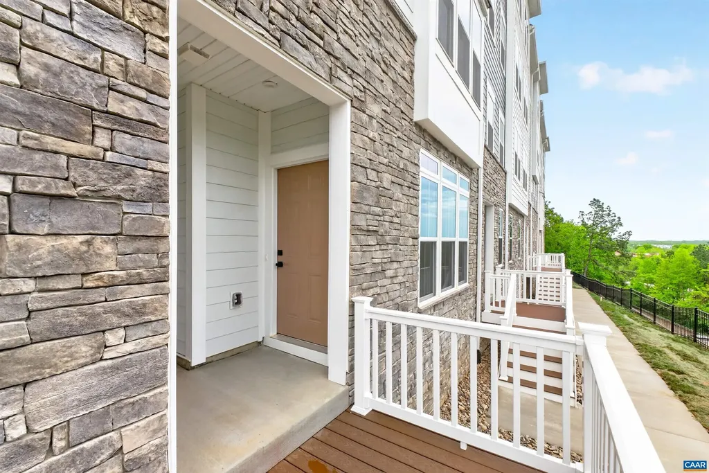 4064B Perseus Lane Charlottesville VA 22901