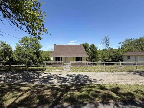 845 3rd Street Waynesboro VA 22980