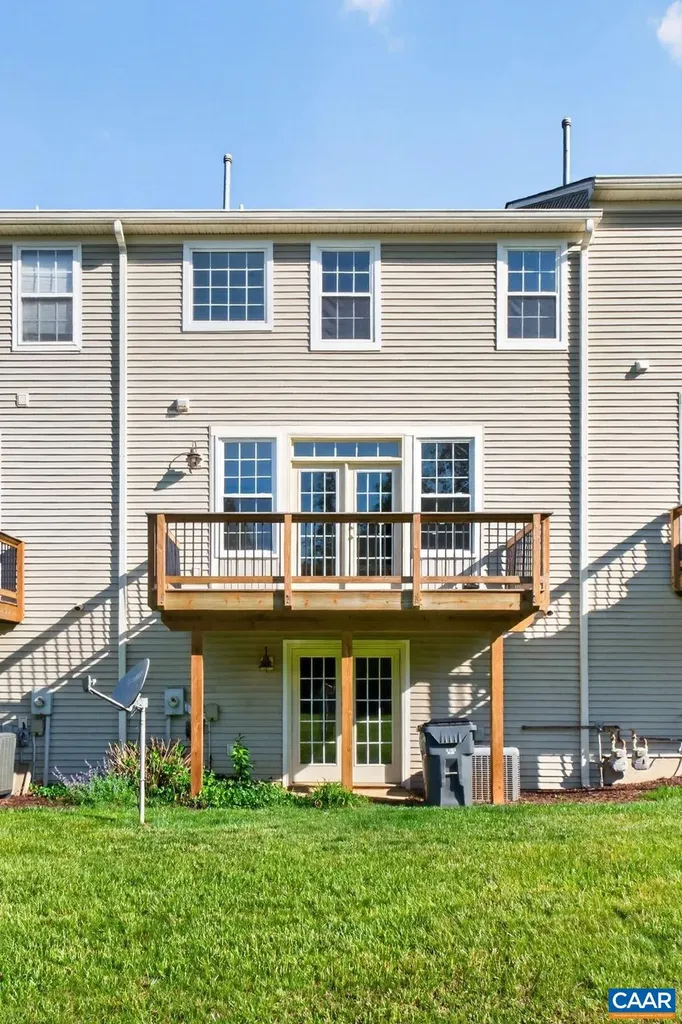 1037 Somer Chase Court Charlottesville VA 22911