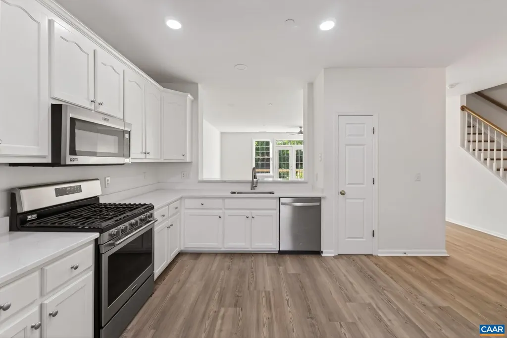 1037 Somer Chase Court Charlottesville VA 22911