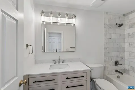 1037 Somer Chase Court Charlottesville VA 22911