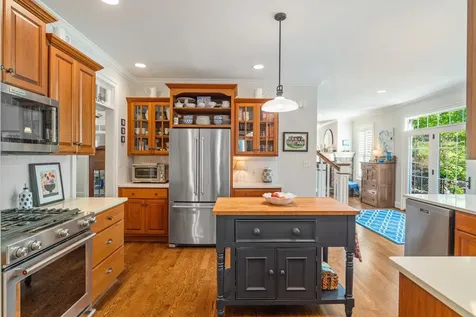 209 Kings Square Staunton VA 24401