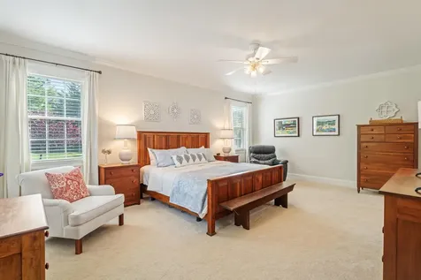 209 Kings Square Staunton VA 24401