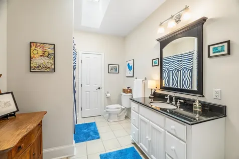 209 Kings Square Staunton VA 24401