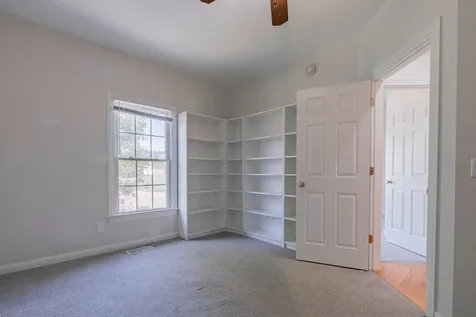 156 Chelsea Circle Rockingham VA 22801