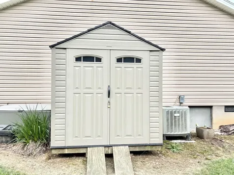 341A Campbell Street Staunton VA 24401