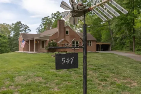 547 Grindstone Road Bridgewater VA 22812