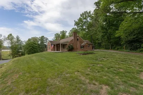 547 Grindstone Road Bridgewater VA 22812