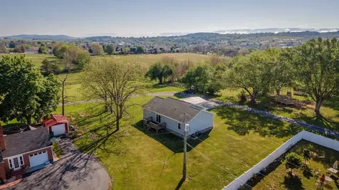357 Springbrook Road W Broadway VA 22815