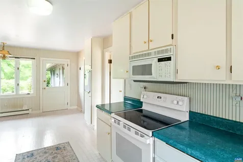1221 West Leigh Drive Charlottesville VA 22901
