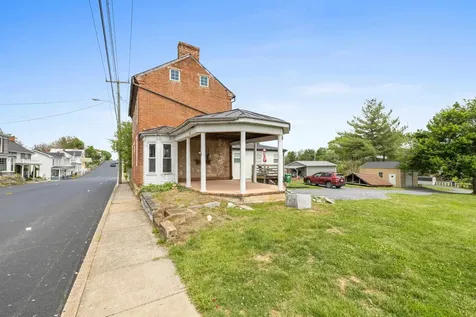 242 Main Street S Mount Crawford VA 22841