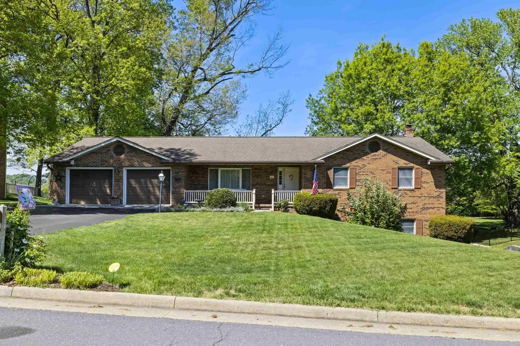 312 Victoria Drive Bridgewater VA 22812