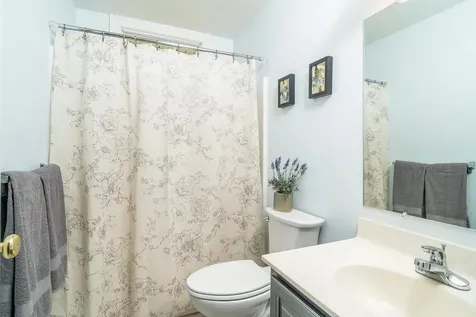 121 Leonard Court Harrisonburg VA 22801