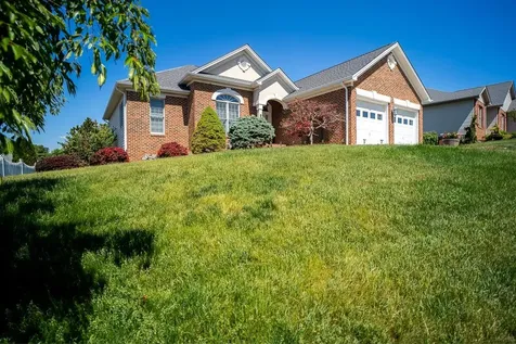 121 Leonard Court Harrisonburg VA 22801