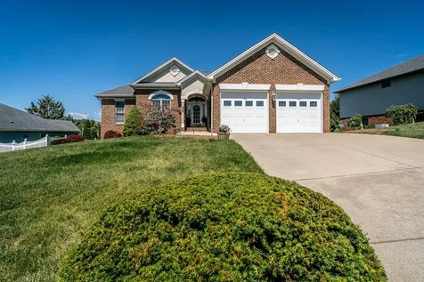 121 Leonard Court Harrisonburg VA 22801