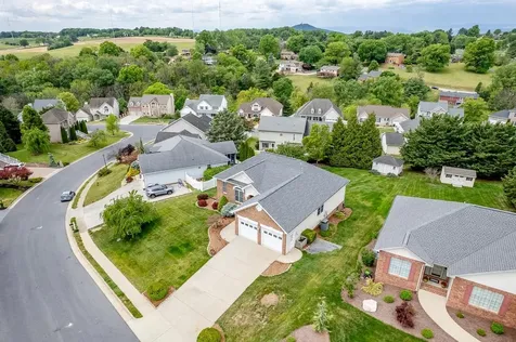121 Leonard Court Harrisonburg VA 22801