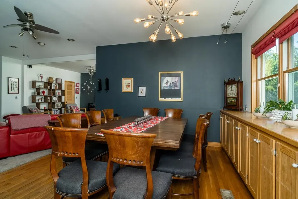 6070 Fredericksburg Road Barboursville VA 22923