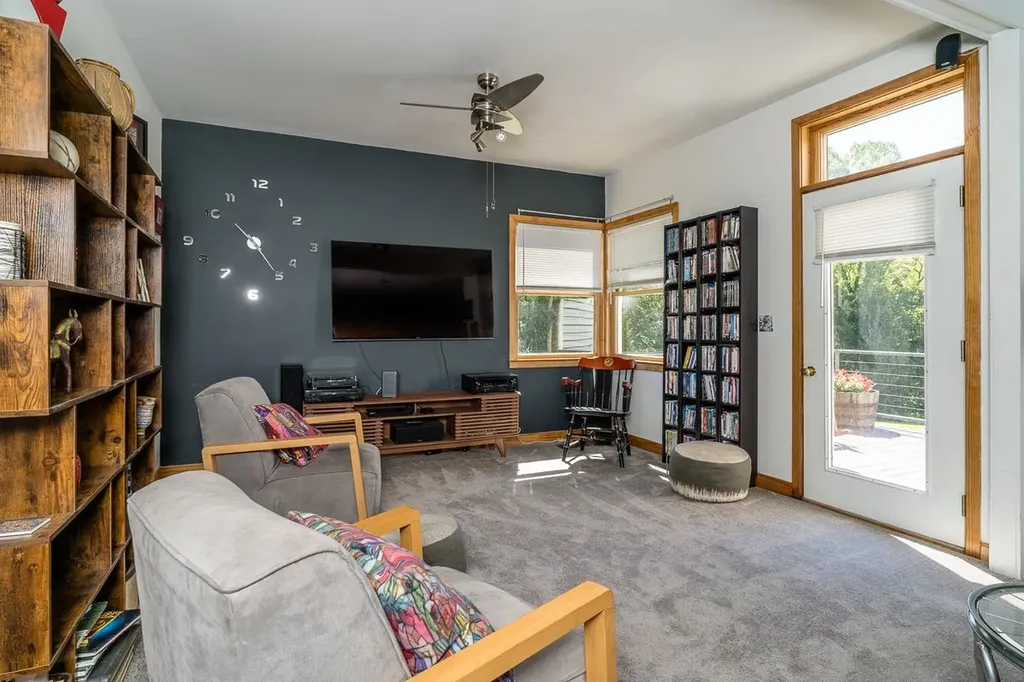 6070 Fredericksburg Road Barboursville VA 22923