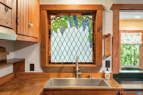 3939 Buck Island Road Charlottesville VA 22902