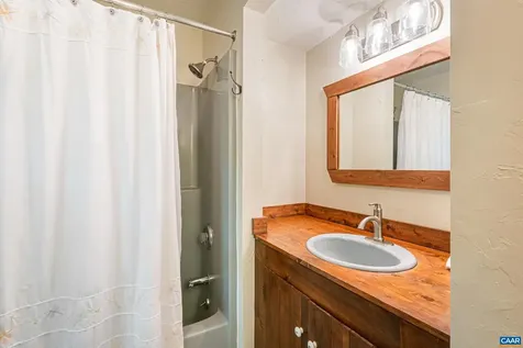 3939 Buck Island Road Charlottesville VA 22902
