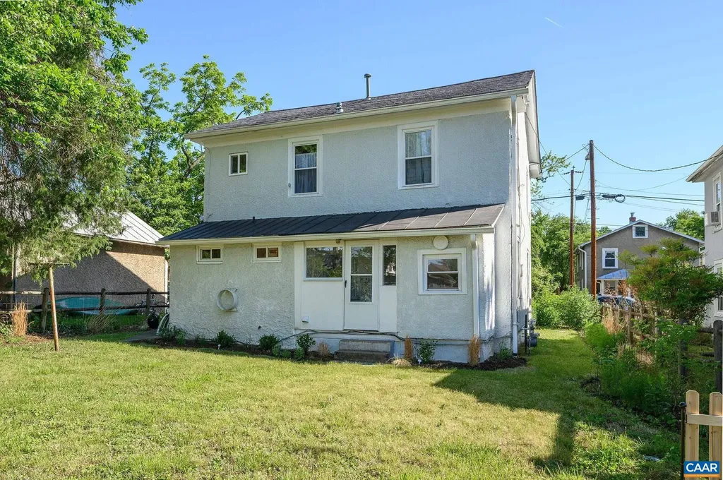 704 Blenheim Avenue Charlottesville VA 22902